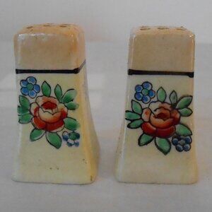 Vintage Floral Salt & Pepper Shakers-Square-Yellow & Tan-Japan On Bottom